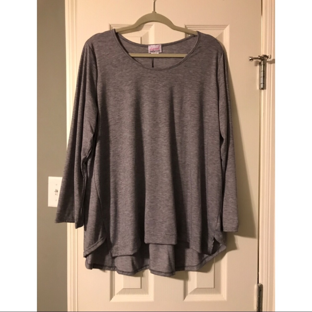 SWAK Grey Top Size 2X